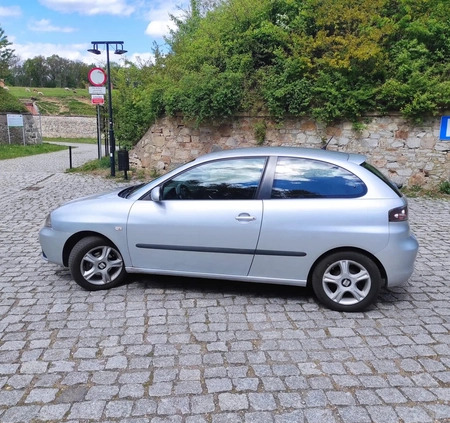 Seat Ibiza cena 13500 przebieg: 151000, rok produkcji 2008 z Nysa małe 137